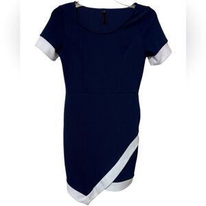 Yo-yo 5 Navy Blue and White Short Sleeve Asymmetrical Hem Dress Size XS